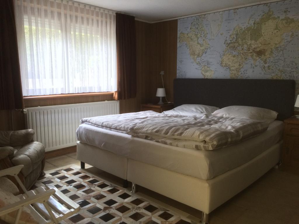 Villa Eifelhaus Emmels St. Vith Esterno foto